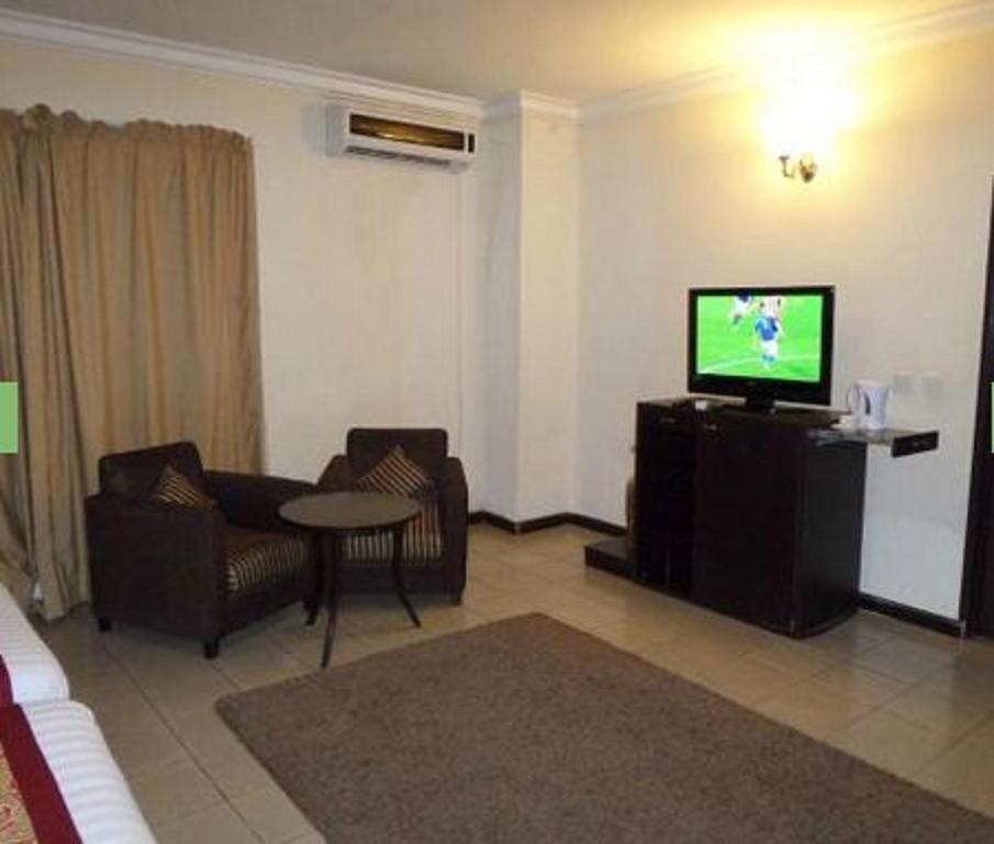 Blue Lodge Hotel Лагос Стая снимка